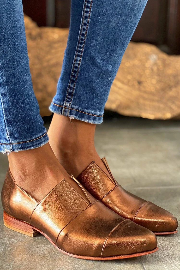 Zeffaro™ | Mocassins à bout pointu avec découpure en V