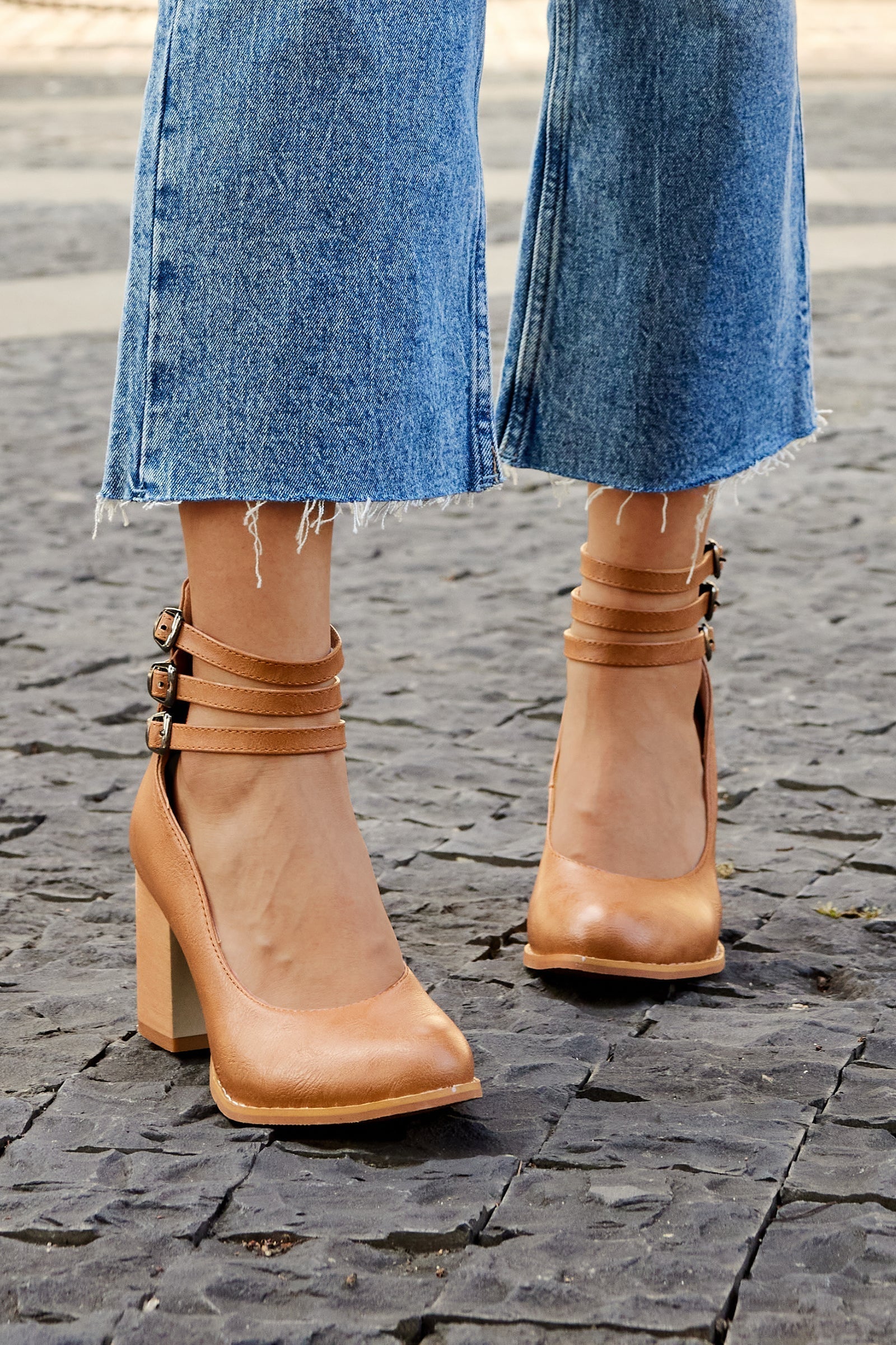 Zeffaro™ | Sandales lisses avec bride et talon épais